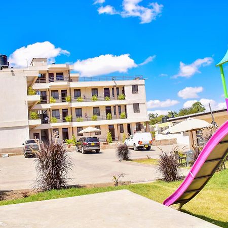 Walabi Mara Hotel Narok Exterior photo